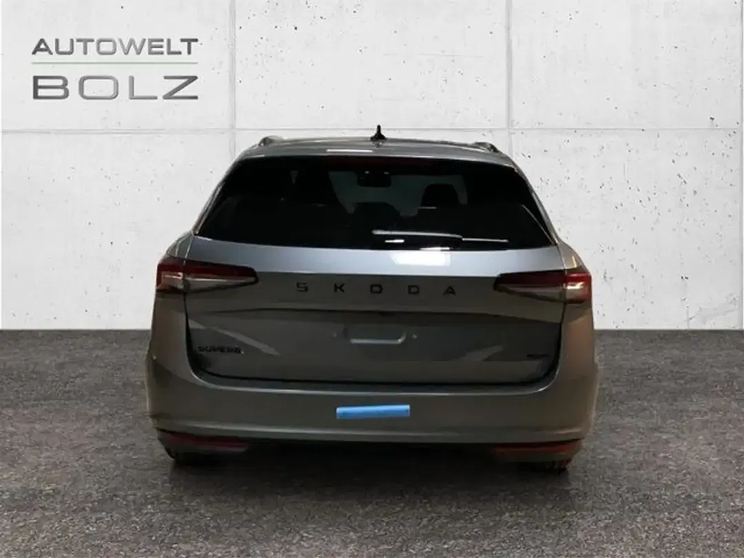 Skoda Superb - Thumbnail 4