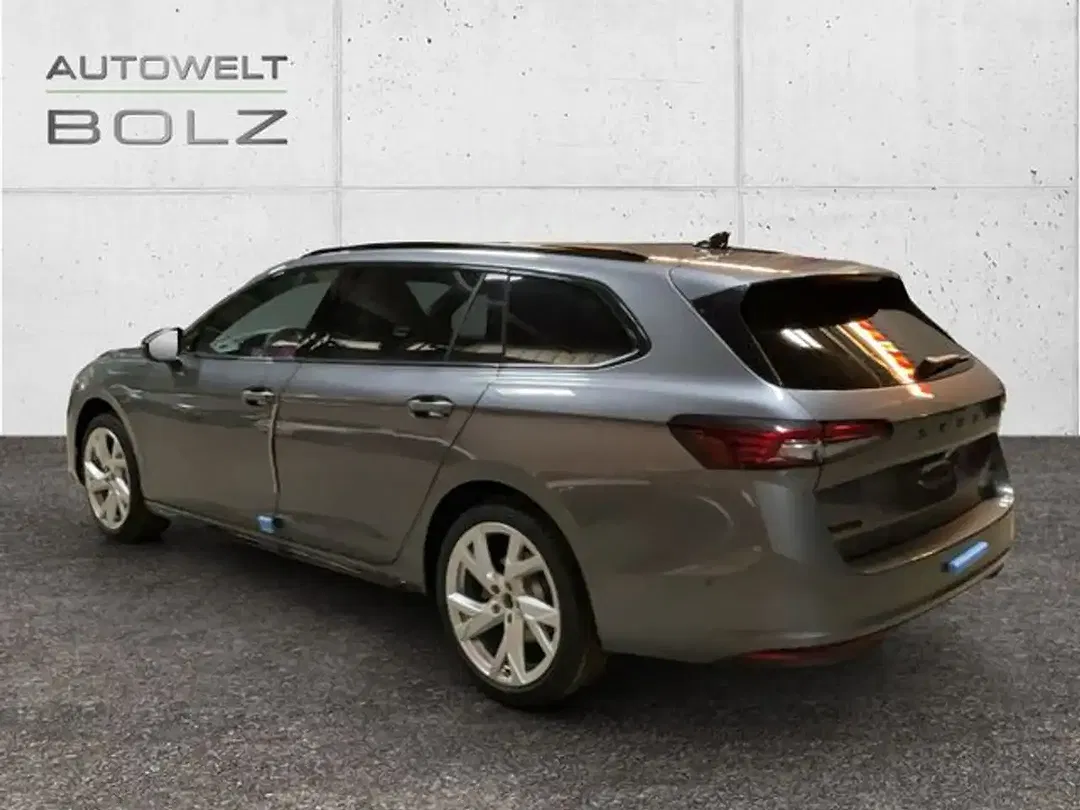 Skoda Superb - Thumbnail 5