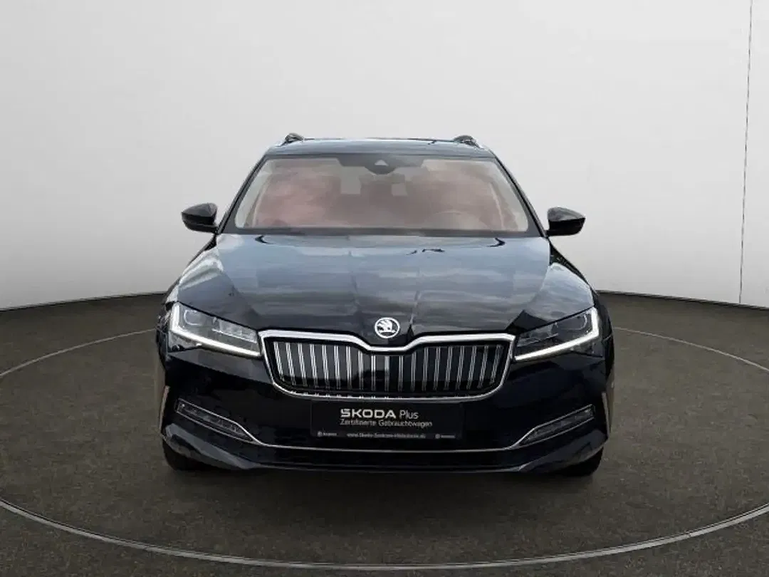 Skoda Superb - Thumbnail 8