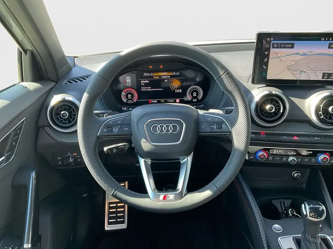 Audi Q2 - Thumbnail 11