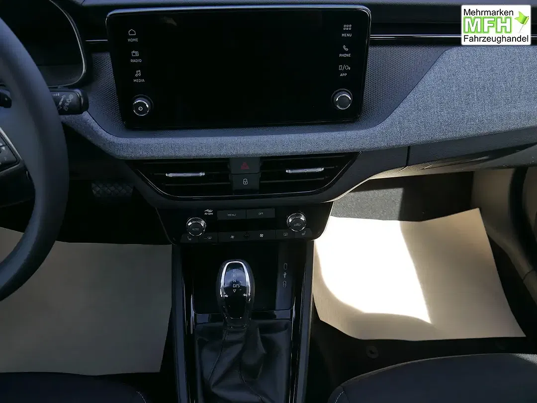 Skoda Scala - Thumbnail 13