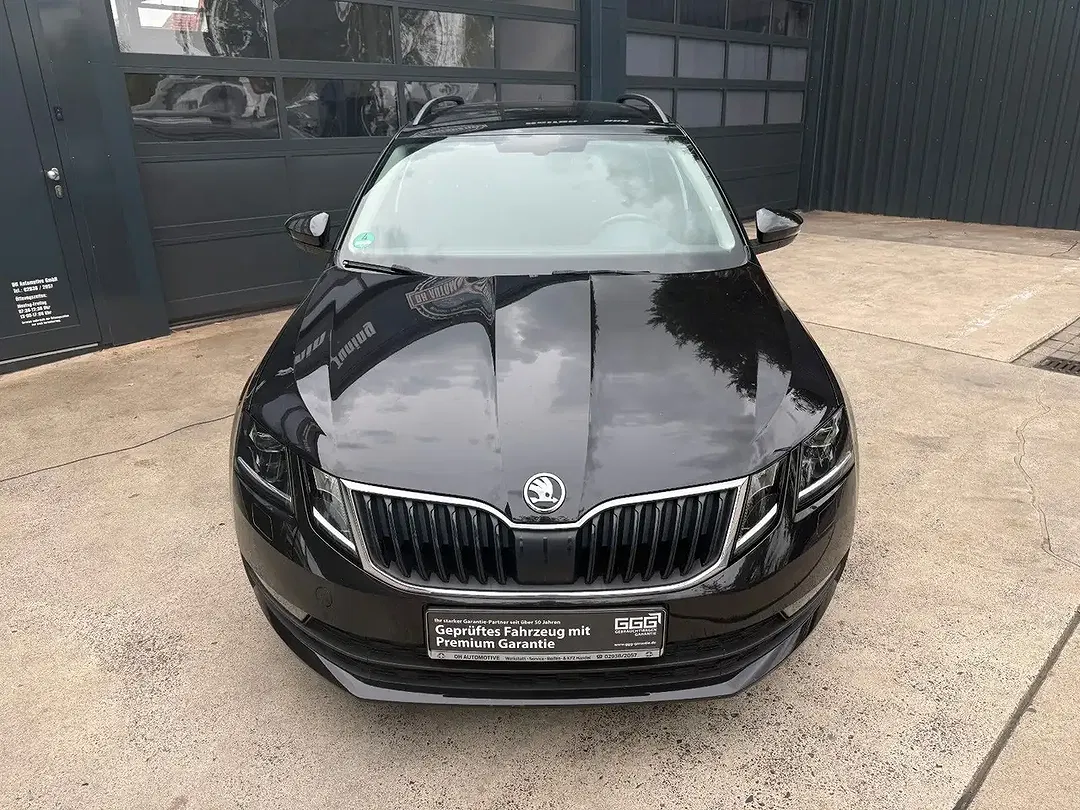 Skoda Octavia - Thumbnail 8