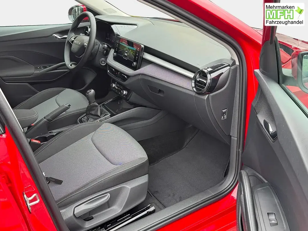 Skoda Fabia - Thumbnail 9