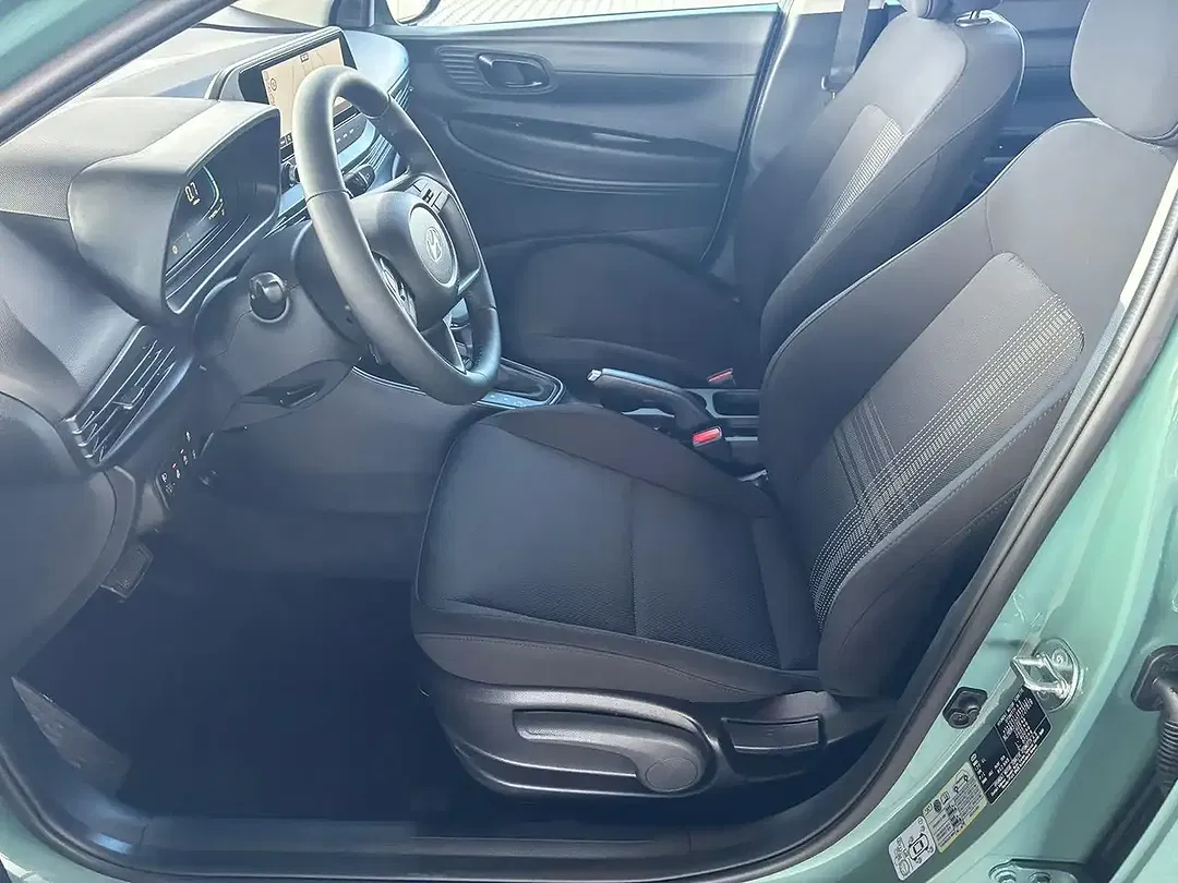 Hyundai i20 - Thumbnail 5