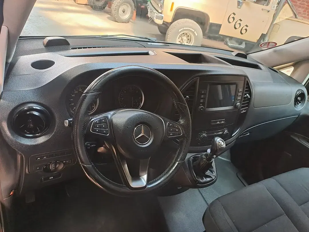 Mercedes-Benz Vito - Thumbnail 12