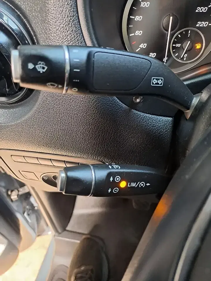 Mercedes-Benz Vito - Thumbnail 13