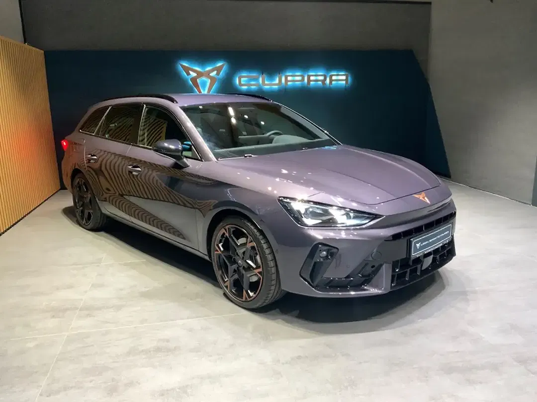 CUPRA Leon - Thumbnail 2