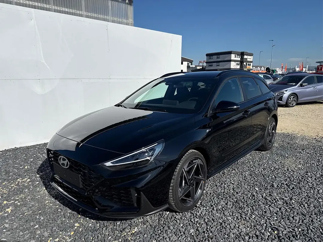 Hyundai i30 - Thumbnail 1