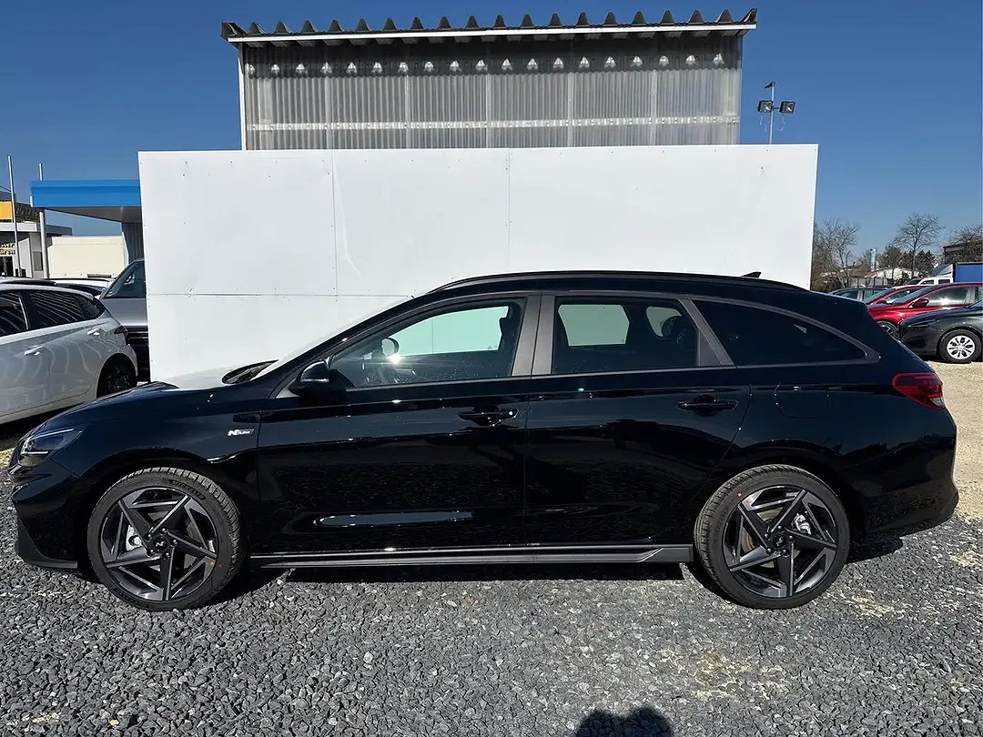 Hyundai i30 - Thumbnail 3