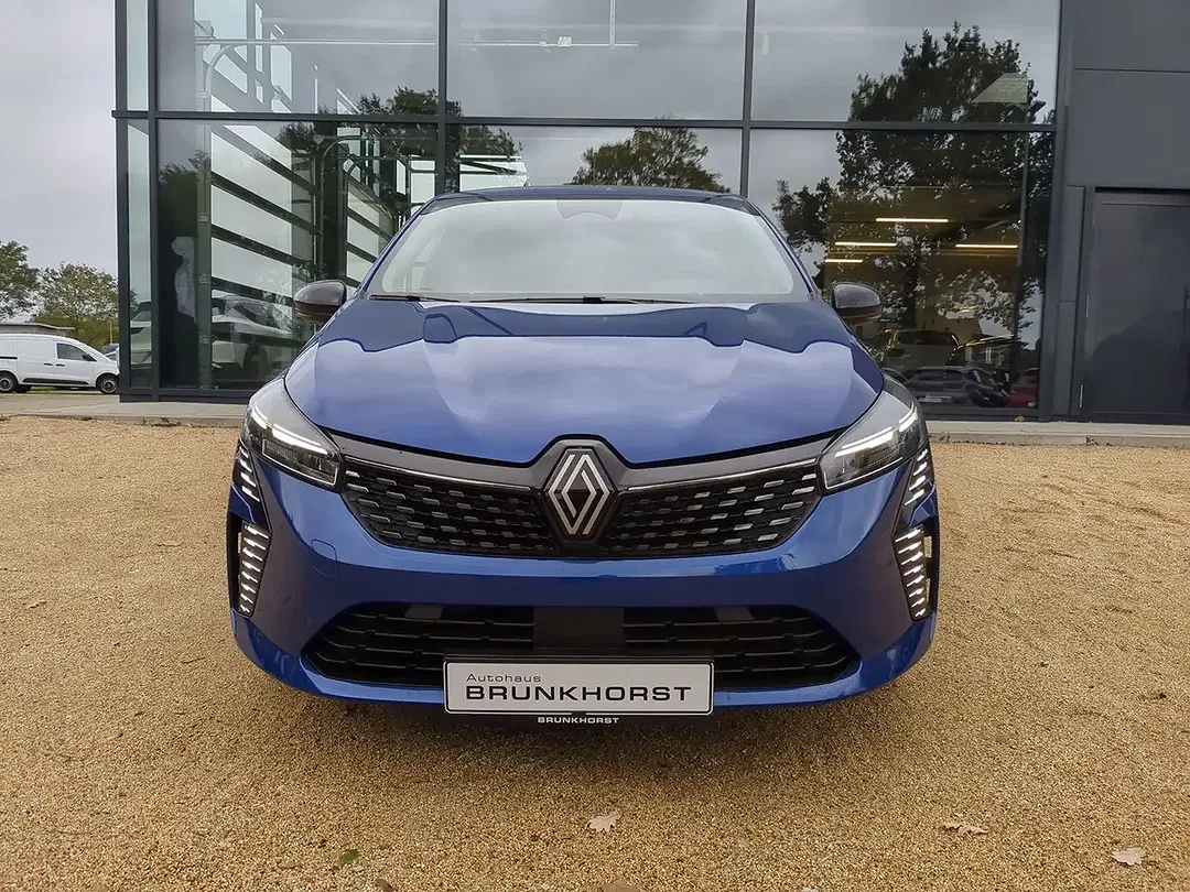 Renault Clio - Thumbnail 3