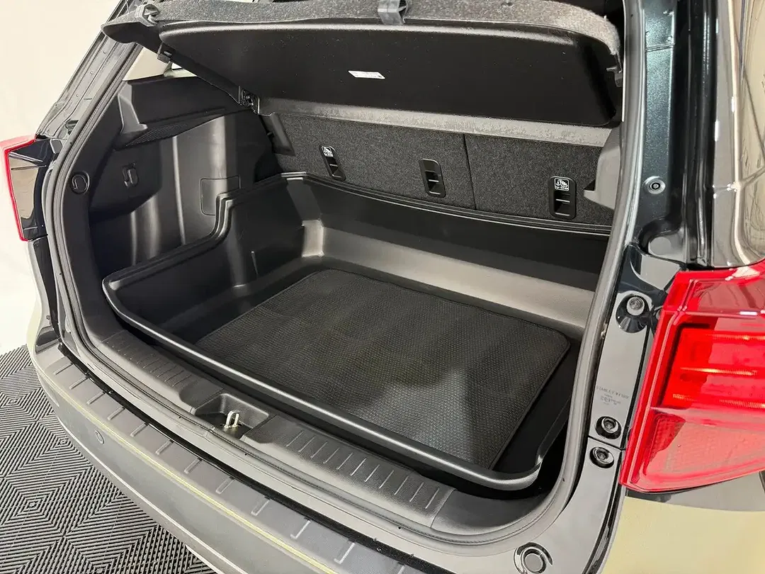 Suzuki Vitara - Thumbnail 13