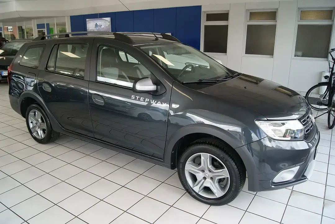 Dacia Logan - Thumbnail 3