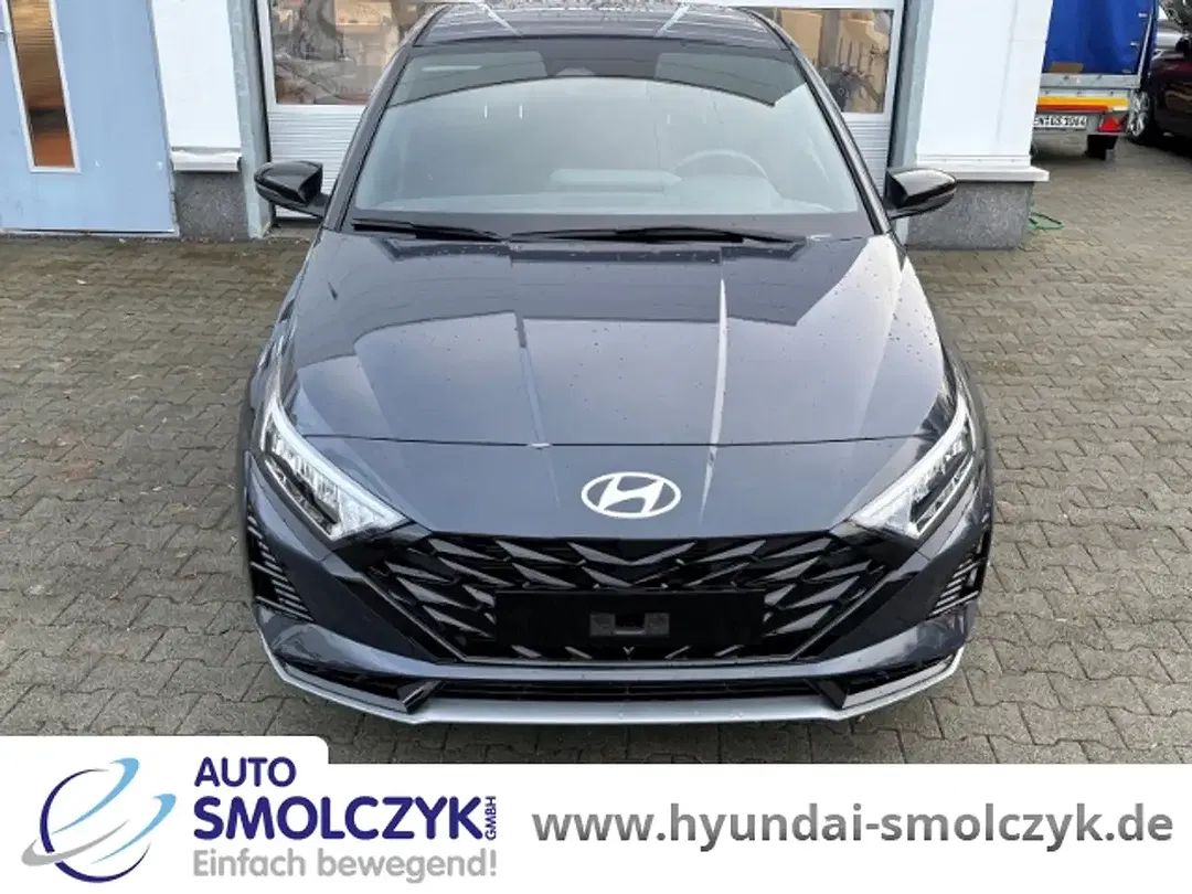 Hyundai i20 - Thumbnail 2