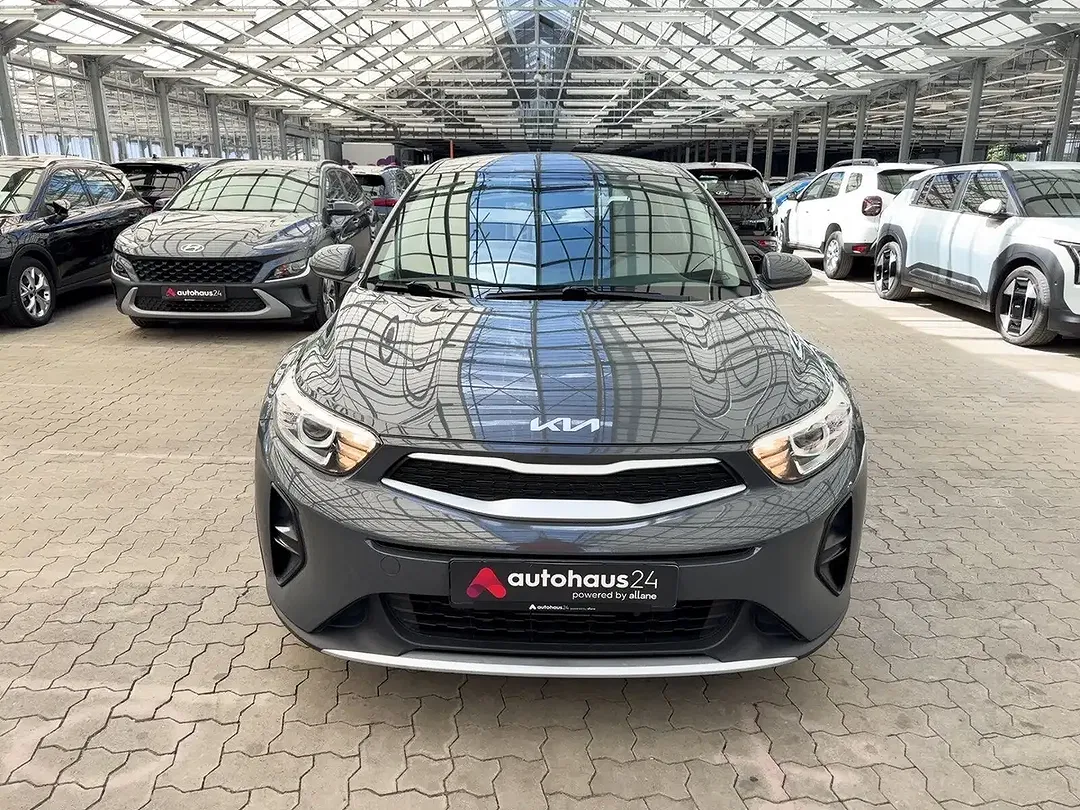 Kia Stonic - Thumbnail 2