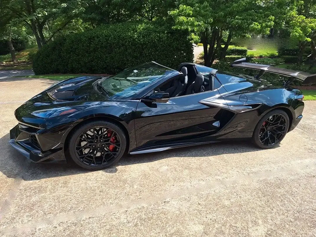 Corvette ZR1 Convertible 3LT