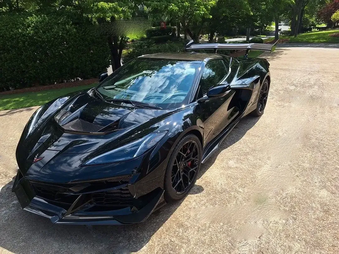 Corvette ZR1 - Thumbnail 2