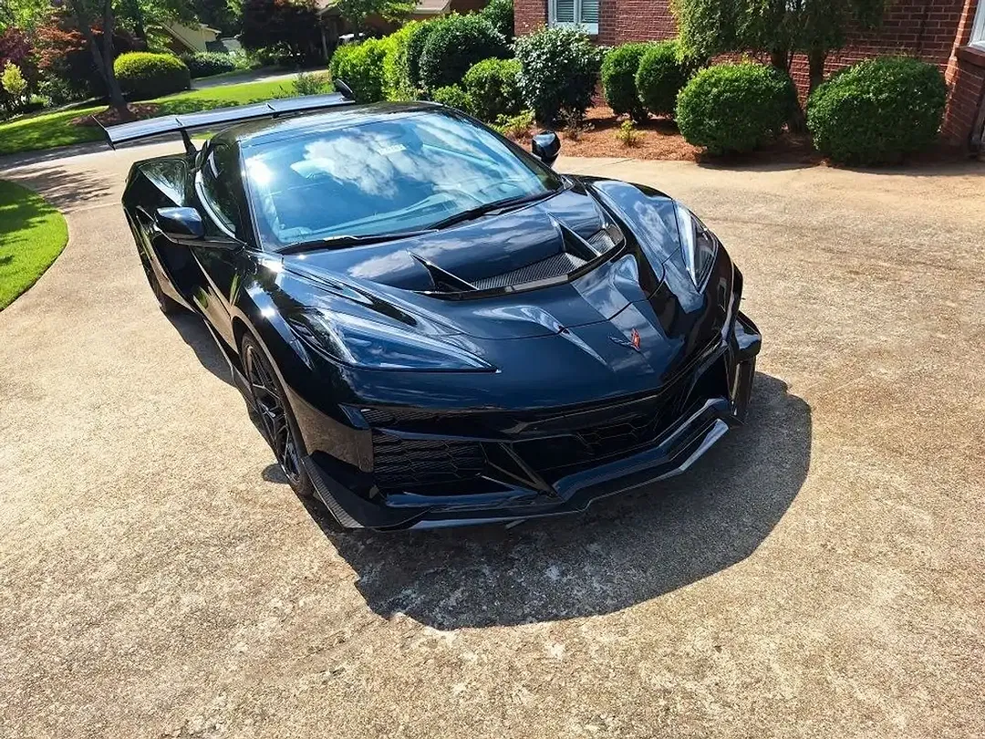 Corvette ZR1 - Thumbnail 3