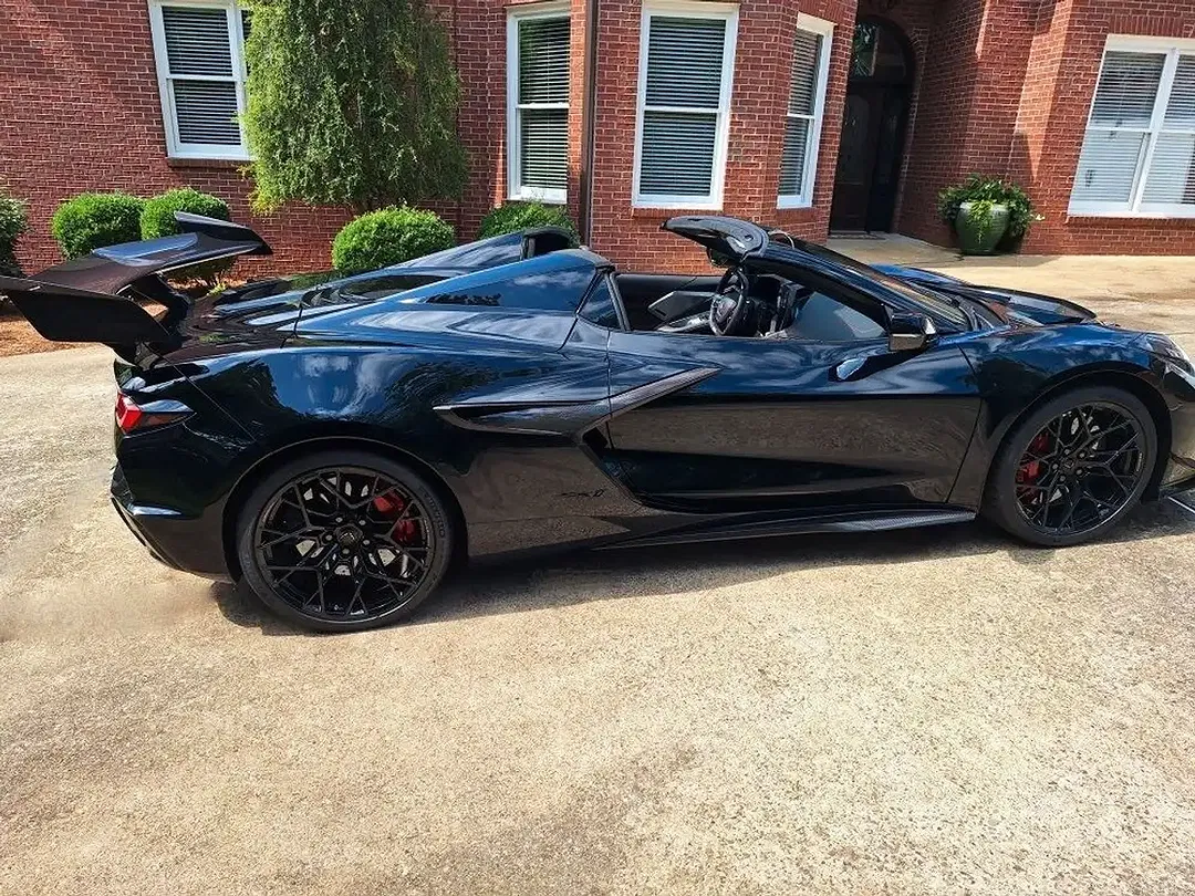 Corvette ZR1 - Thumbnail 4