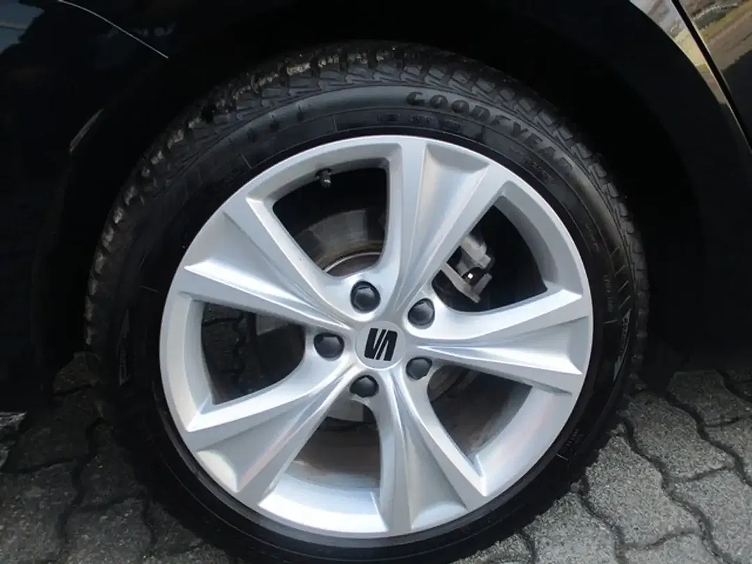 SEAT Leon - Thumbnail 7