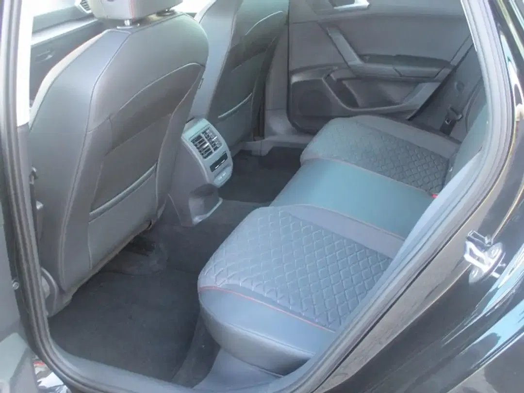 SEAT Leon - Thumbnail 9