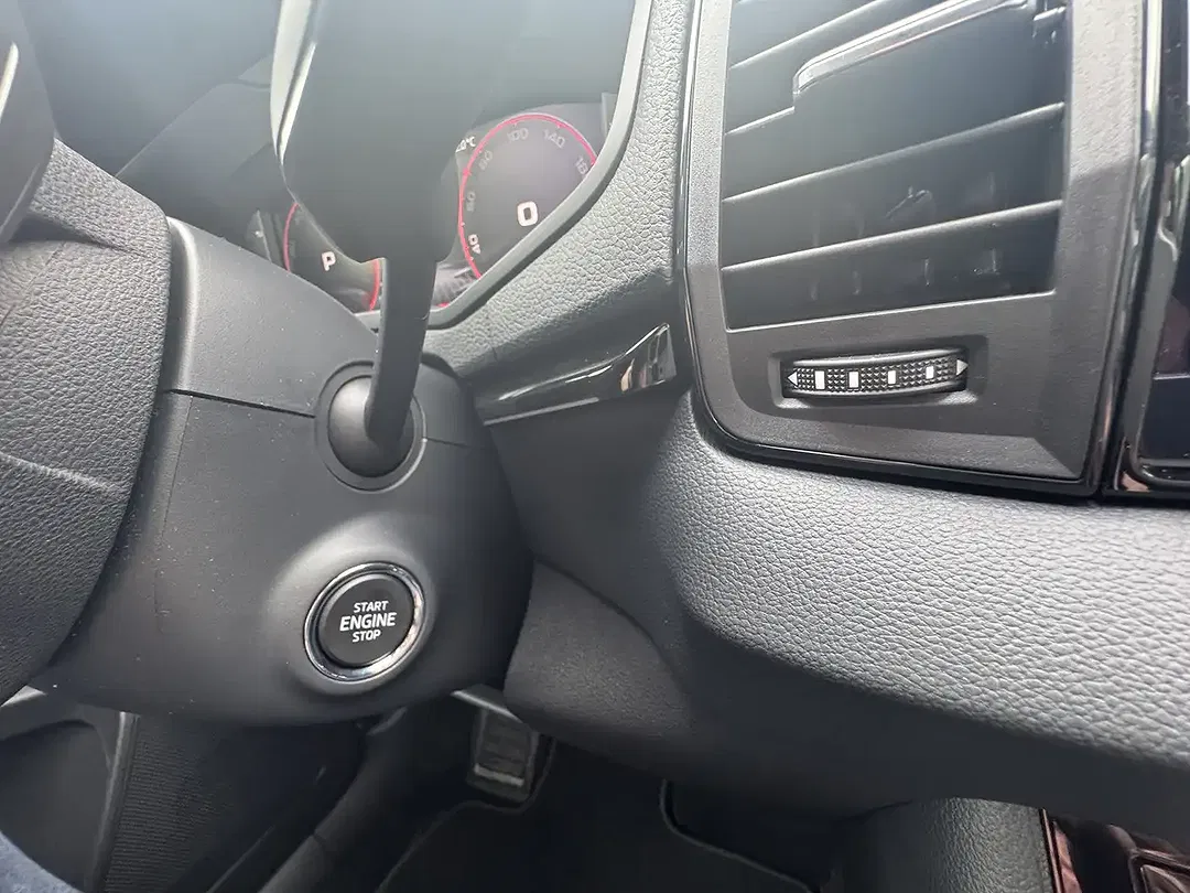 Skoda Karoq - Thumbnail 18