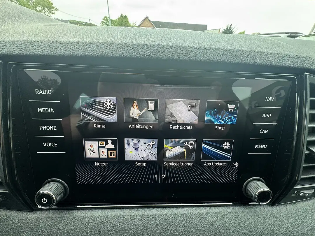 Skoda Karoq - Thumbnail 20