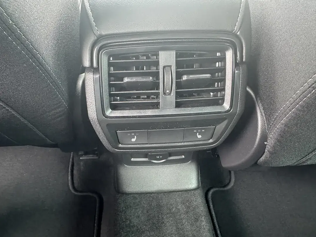 Skoda Karoq - Thumbnail 26
