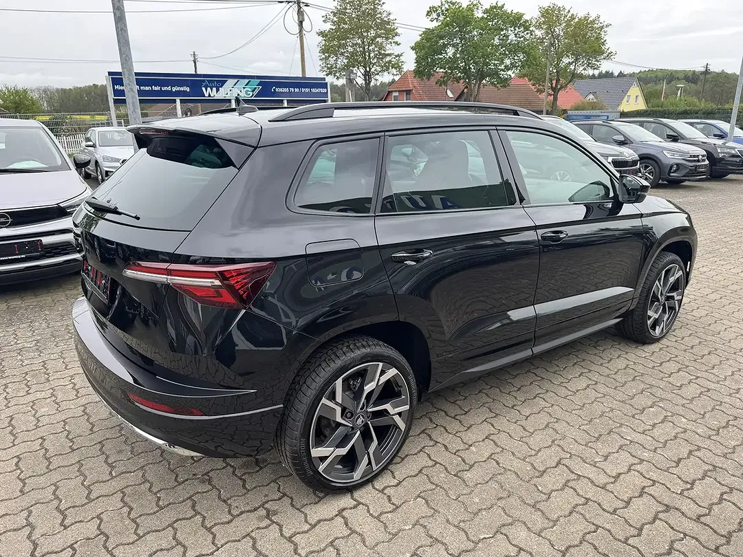 Skoda Karoq - Thumbnail 5