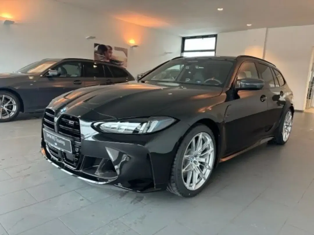 BMW M3 - Thumbnail 1