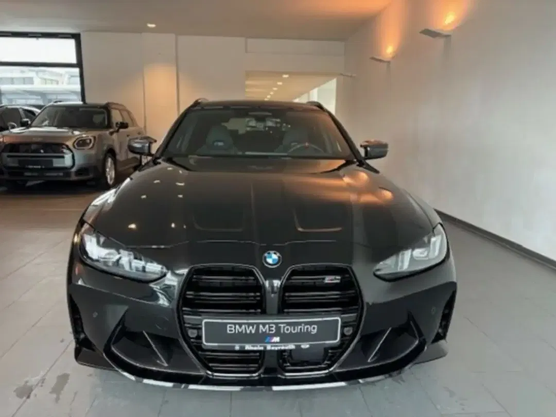 BMW M3 - Thumbnail 2