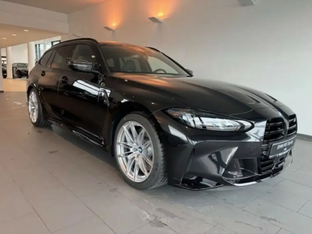 BMW M3 - Thumbnail 3