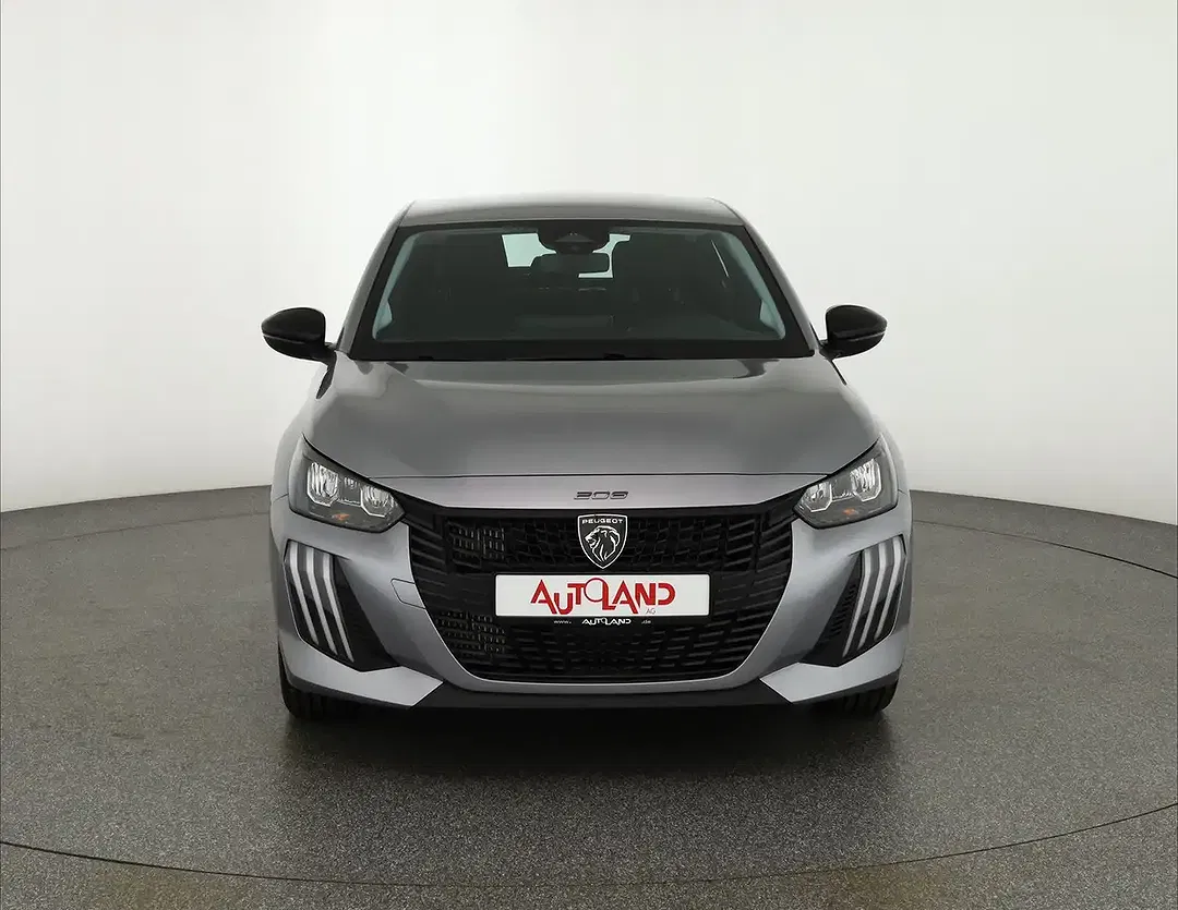 Peugeot 208 - Thumbnail 7
