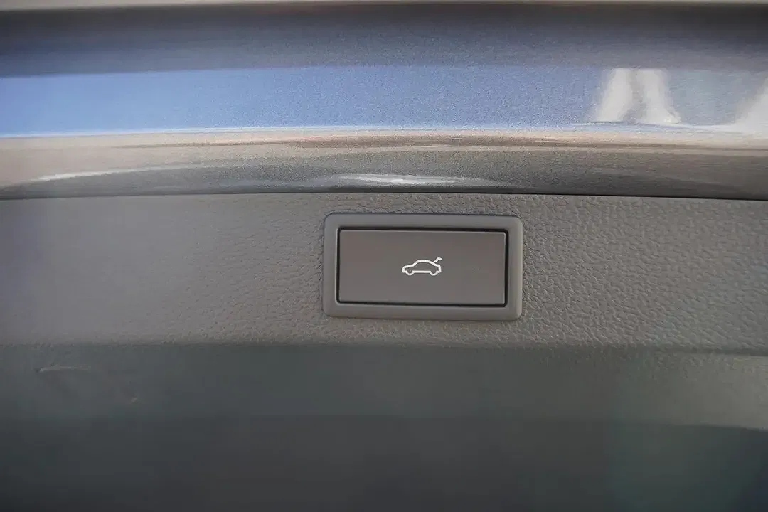 Skoda Karoq - Thumbnail 11