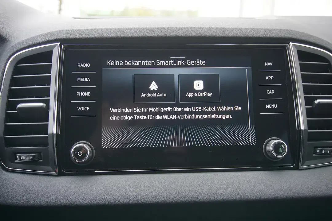 Skoda Karoq - Thumbnail 9