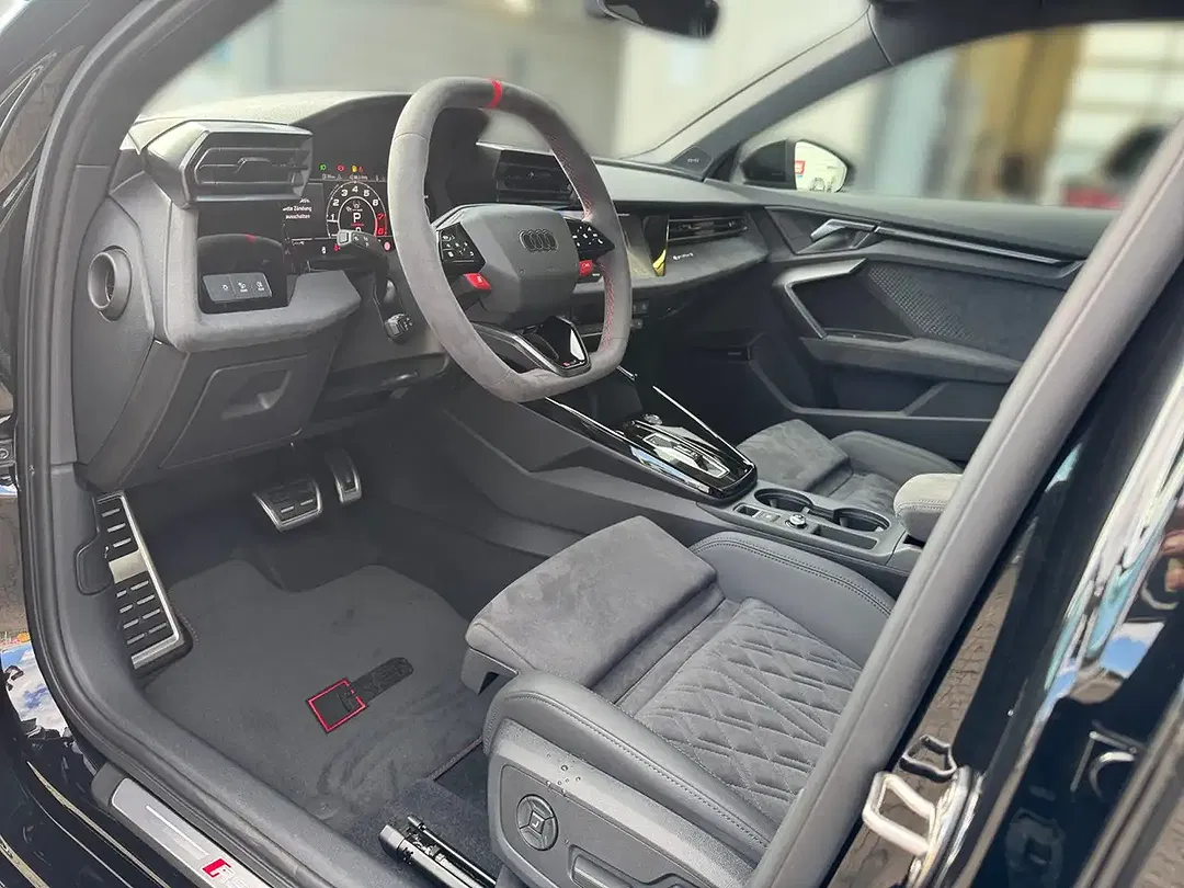 Audi RS3 - Thumbnail 8
