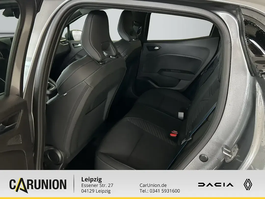 Renault Clio - Thumbnail 8