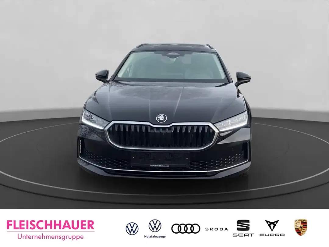 Skoda Superb - Thumbnail 2