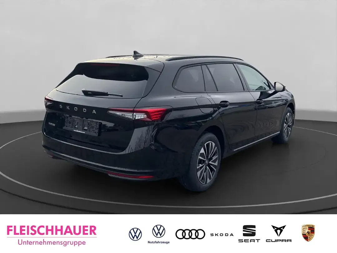 Skoda Superb - Thumbnail 6