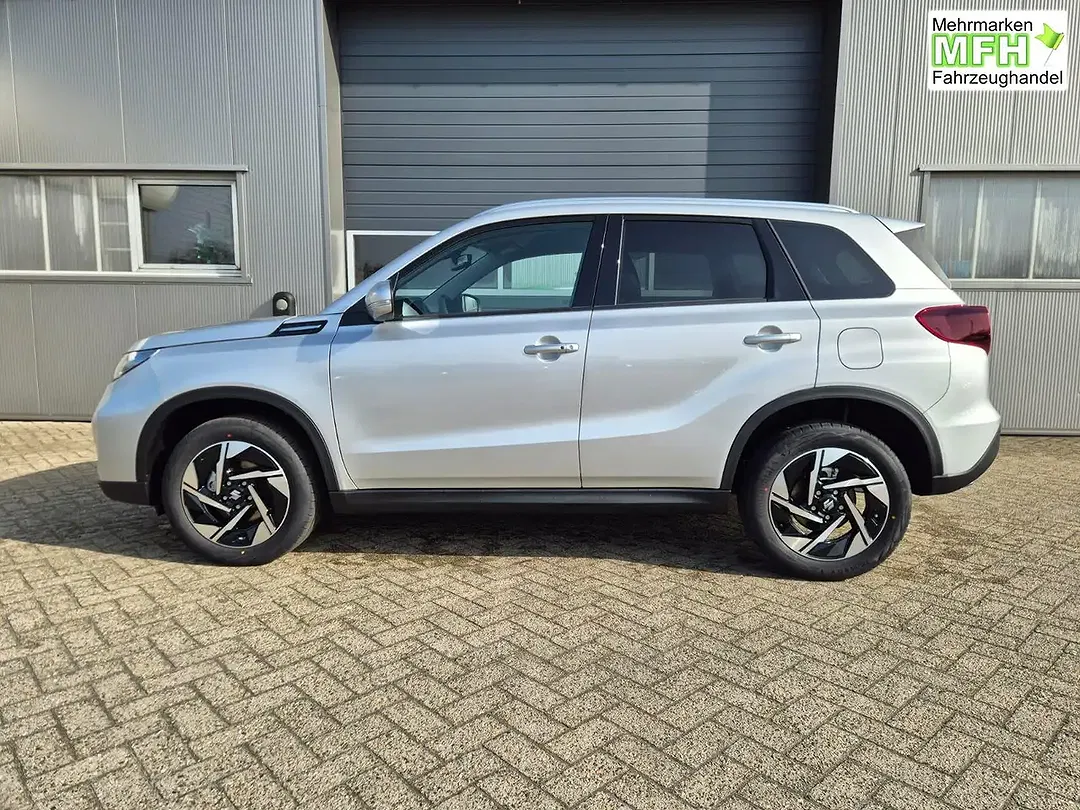 Suzuki Vitara - Thumbnail 2