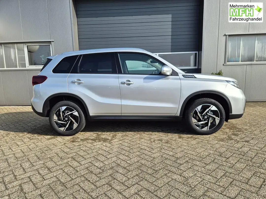 Suzuki Vitara - Thumbnail 6