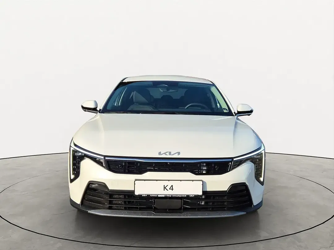 Kia K4 - Thumbnail 2