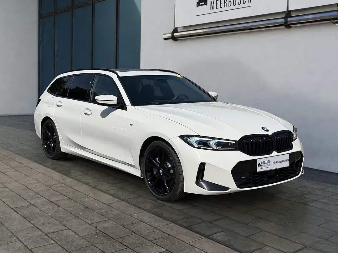 BMW 330 - Thumbnail 4