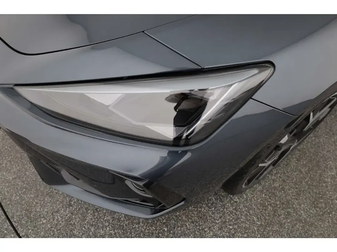 CUPRA Leon - Thumbnail 6