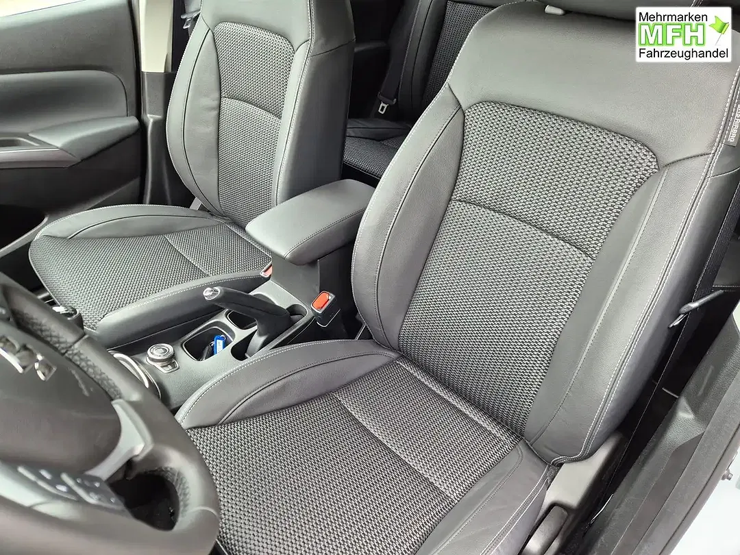 Suzuki S-Cross - Thumbnail 11