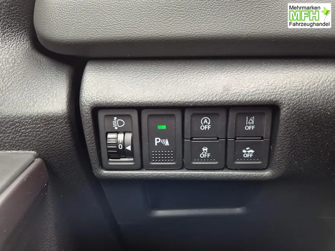 Suzuki S-Cross - Thumbnail 14