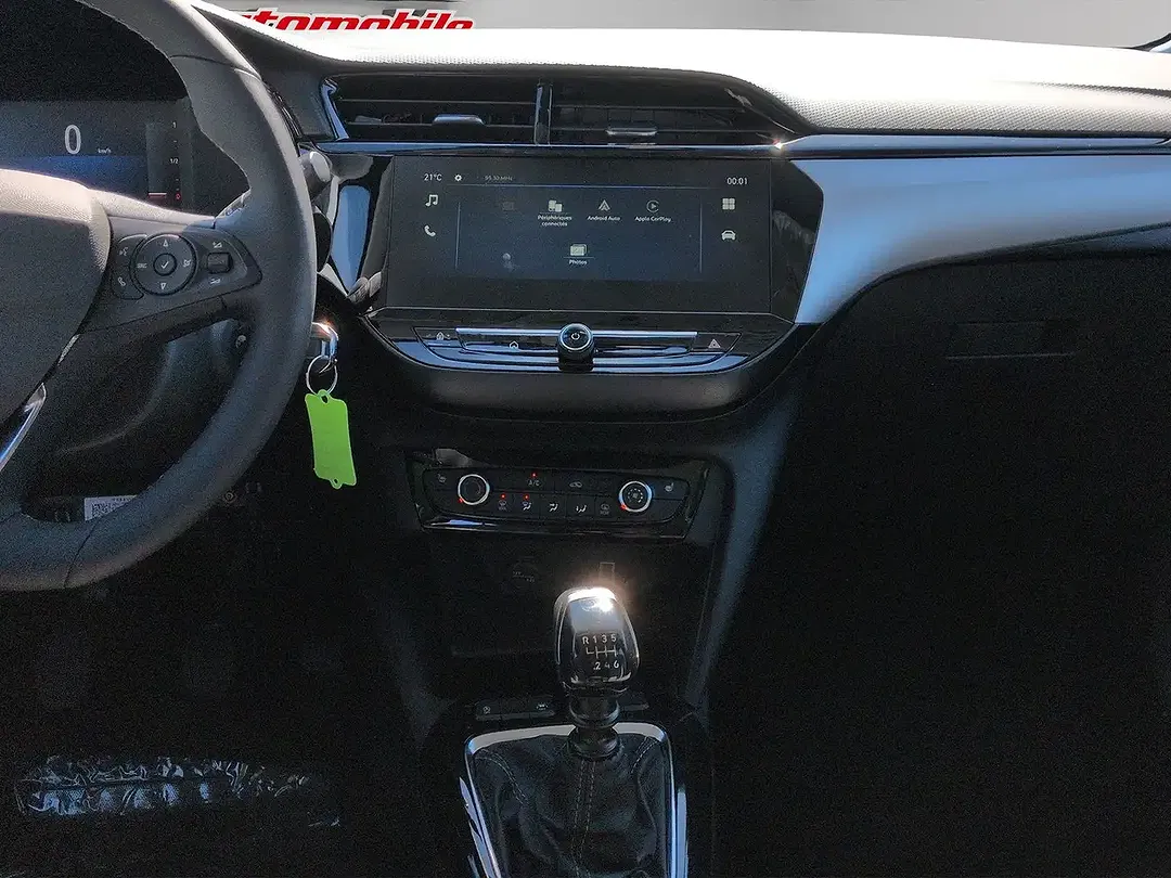 Opel Corsa - Thumbnail 11