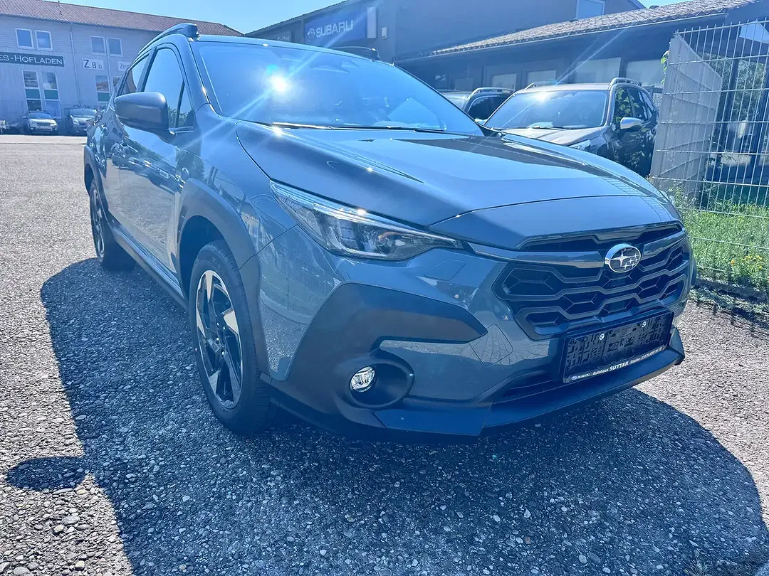 Subaru Crosstrek - Thumbnail 2