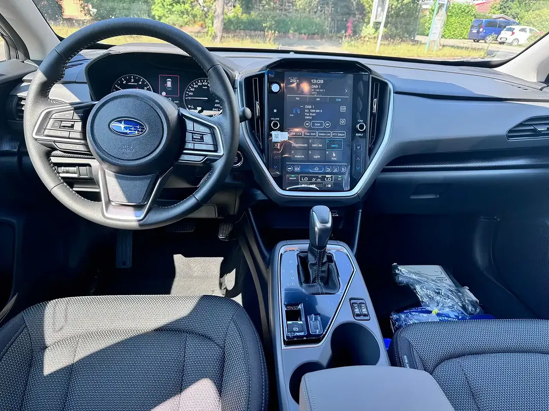 Subaru Crosstrek - Thumbnail 8
