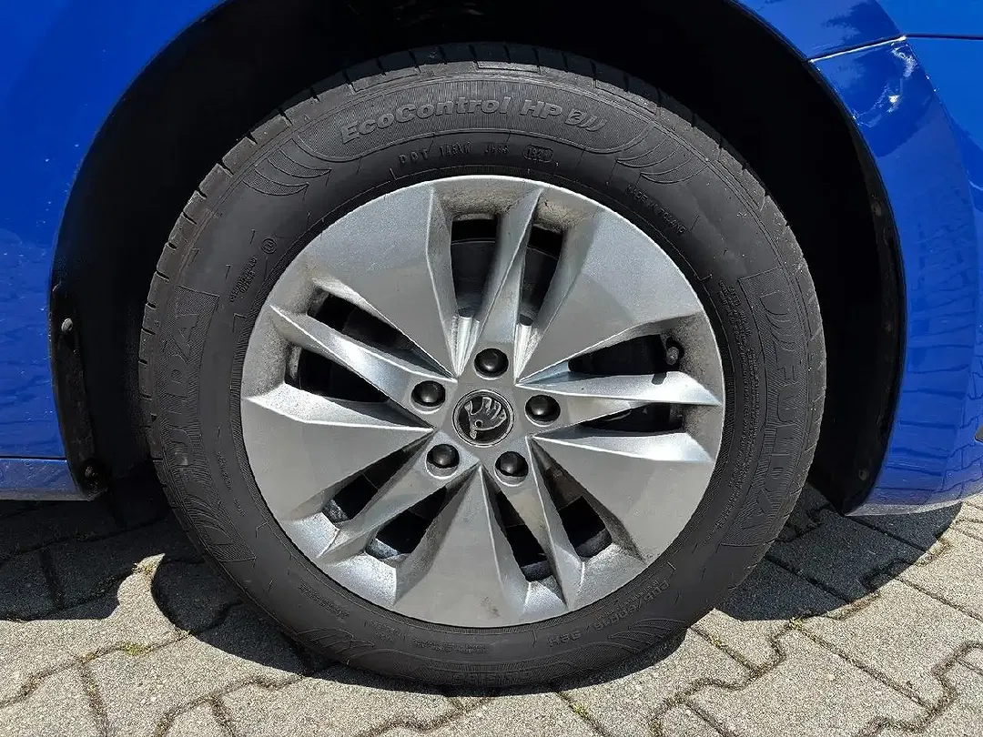 Skoda Octavia - Thumbnail 4