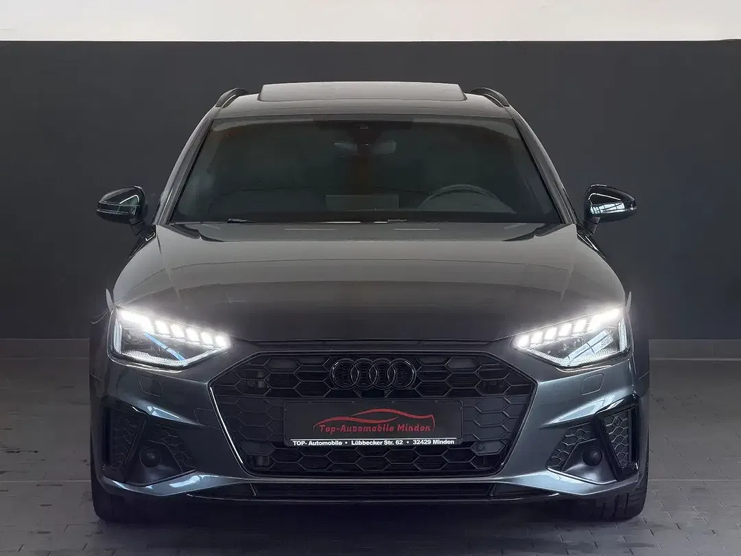 Audi A4 - Thumbnail 2